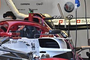 Új logó került fel az Alfa Romeo Racing autóira: fedélzeten a Shell