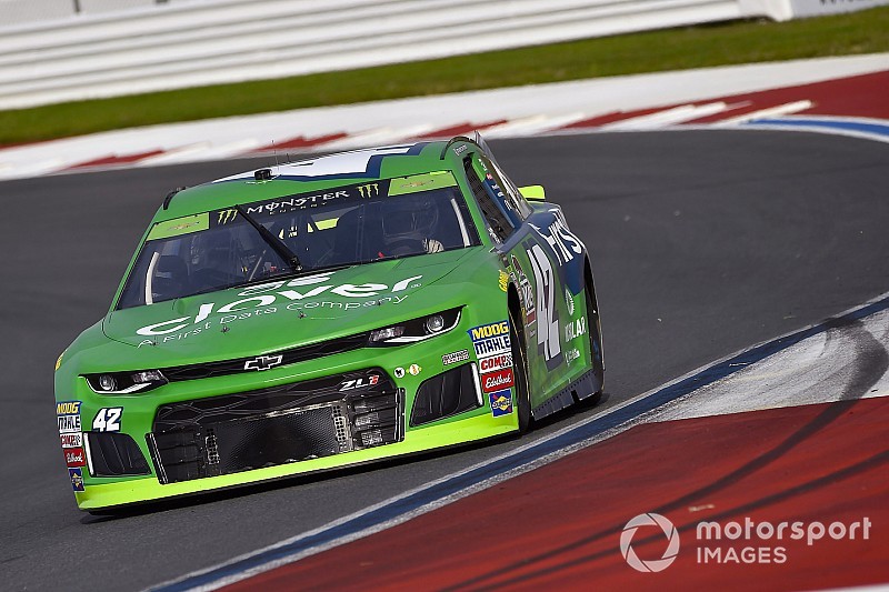 Kyle Larson takes Stage 1 win at the Charlotte Roval