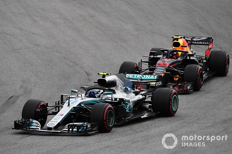 Verstappen glaubt: Hamilton profitierte von "nicht so schnellem" Bottas