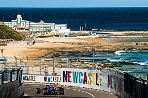 Tander to sample S5000 car in Newcastle