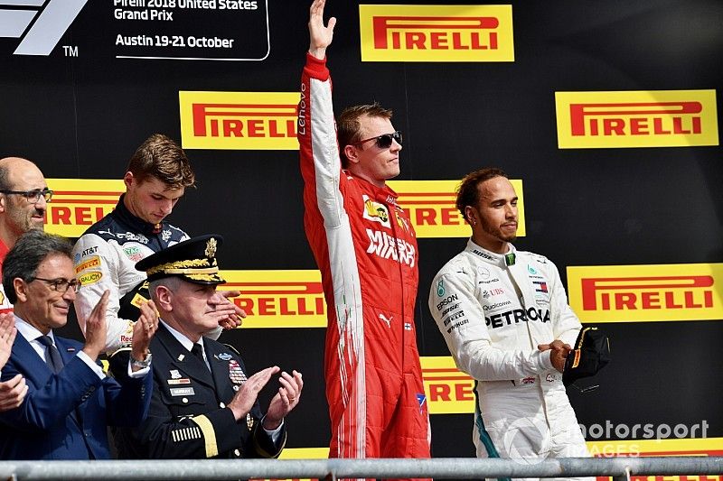 (L to R): Carlo Santi, Ferrari Race Engineer, Max Verstappen, Red Bull Racing, Kimi Raikkonen, Ferrari celebrate and Lewis Hamilton, Mercedes AMG F1  