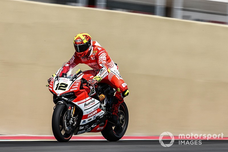 Fores: Ducati sponsor 'playing with my livelihood'