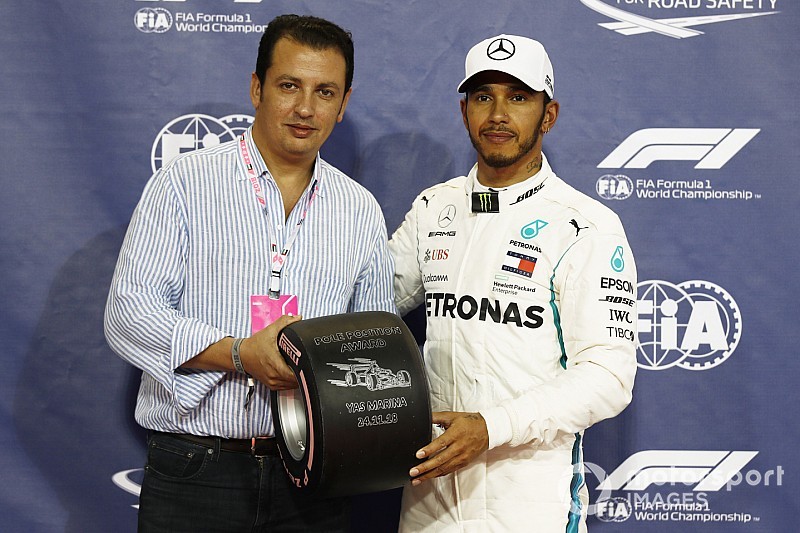 “Emotivo”, Hamilton se mostra atento para ameaça da Red Bull