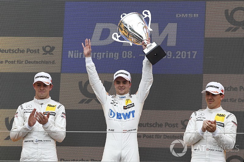 Em Nurburgring, Auer vence terceira na temporada; Farfus é 8º