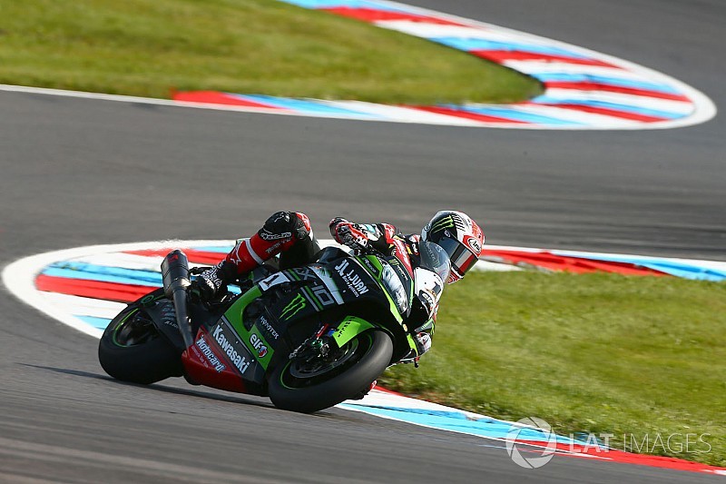 Lausitzring, Warm-Up: si riaccende la sfida tra Rea e Davies, bene Laverty