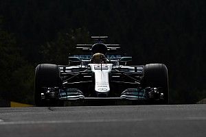 Hamilton dá troco em Kimi e lidera sexta na Bélgica