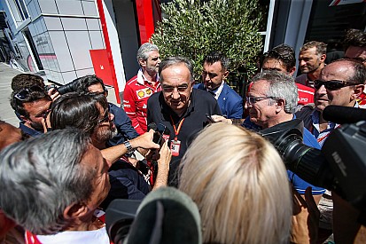 Marchionne: Liberty'nin son kararlarıyla F1'de kalmaya yakınız