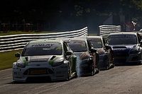 BTCC 2017: Massencrash im Qualifying in Croft mit 12 Autos