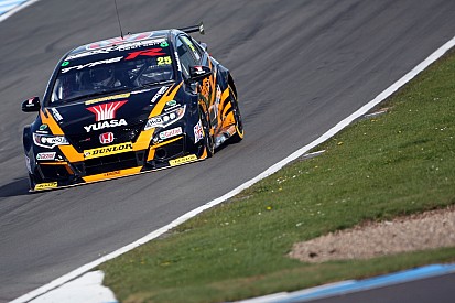 Thruxton BTCC: Neal converts pole into 60th career win