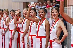 Rusia quiere de vuelta a las chicas de la parrilla