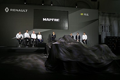 В Renault не готовы бросить все ради разработки болида на 2021 год