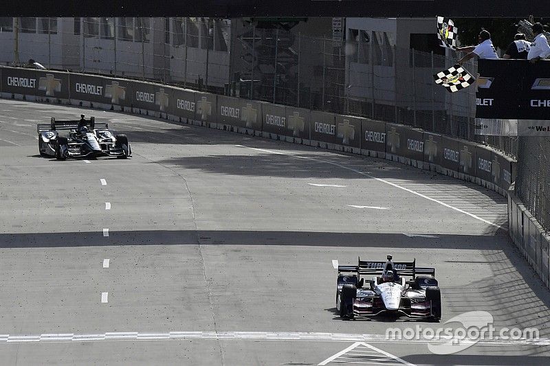 IndyCar: Rahal duplázott Detroitban!