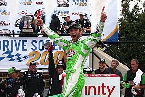 Suarez dominates Dover, advances to the second round of Xfinity Chase