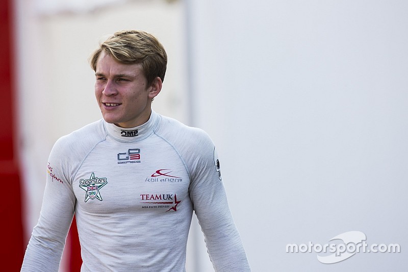 GP3 race winner Parry set for GT switch in 2017