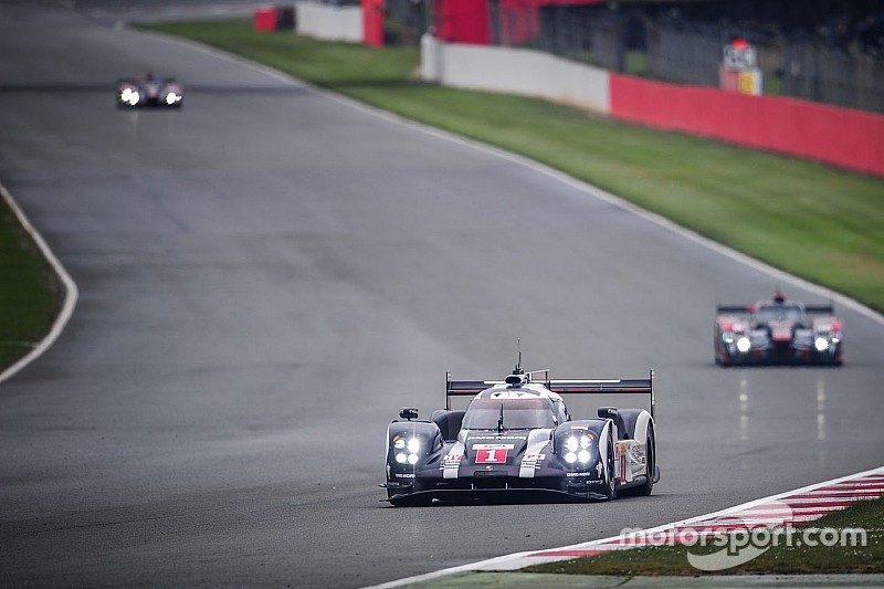 Porsche manda en la primera práctica en Austin