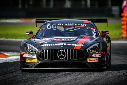 Экипаж на Mercedes выиграл гонку BES в Сильверстоуне