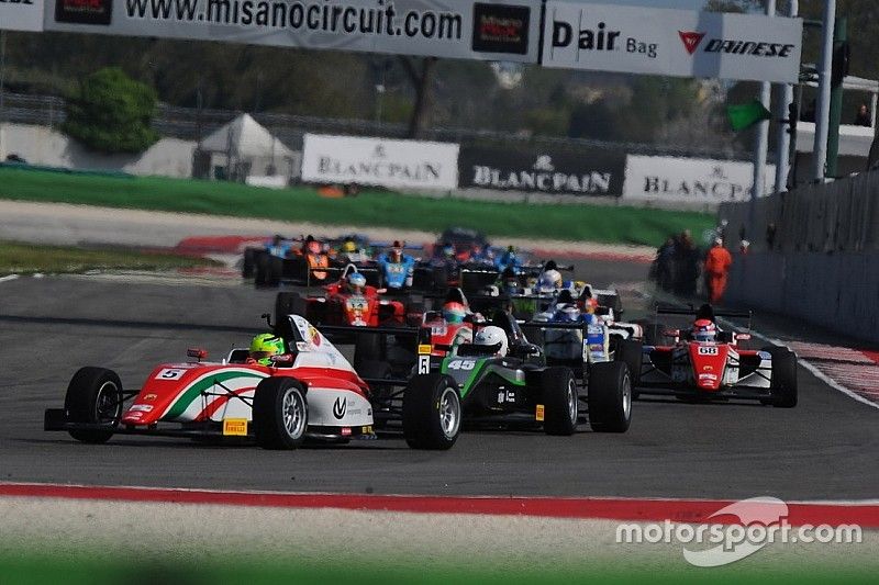 Ad Adria il secondo appuntamento 2016 dell'Italian F4 Championship