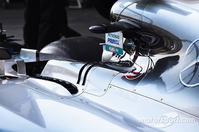 Mercedes: due branchie supplementari per migliorare il raffreddamento