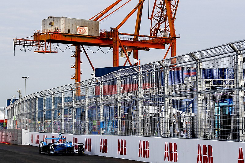 New York ePrix: Buemi pole'de, Vergne diskalifiye!