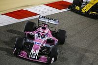 P&eacute;rez y Hartley penalizados por su error en la vuelta de formaci&oacute;n