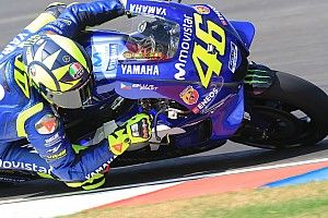 Rossi: “Márquez tiene una marcha más que el resto”
