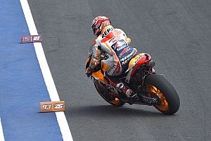 Marquez jelaskan hampir terjatuh dua kali