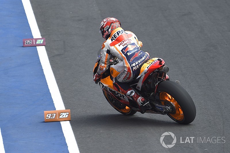 Marquez jelaskan hampir terjatuh dua kali