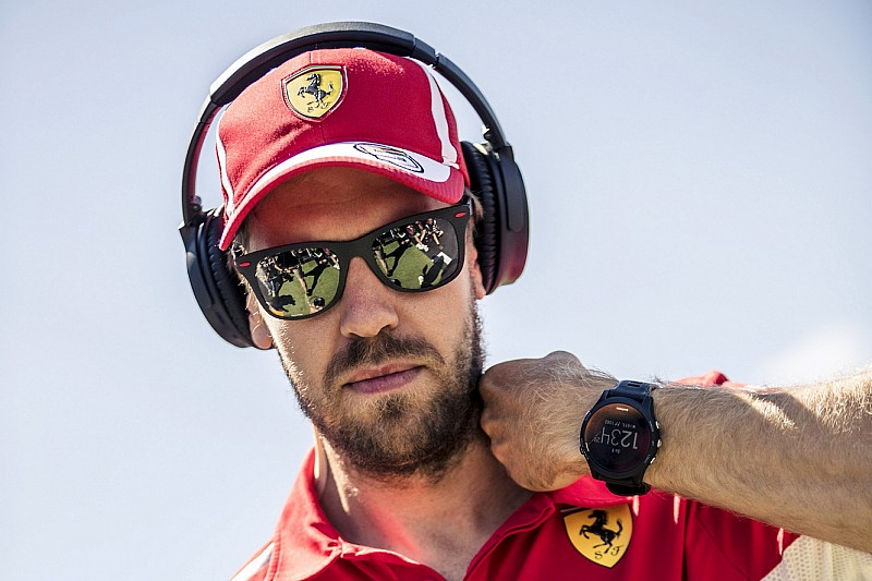 Vettel nyerte az őrülten izgalmas Brit Nagydíjat, Räikkönen kilökte Hamiltont