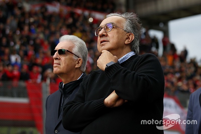 Ecclestone: "La Ferrari può vivere senza F.1, ma non il contrario"