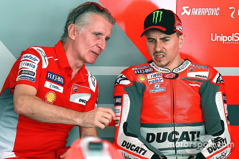 Ducati confirma que Lorenzo podrá probar con Honda en Valencia