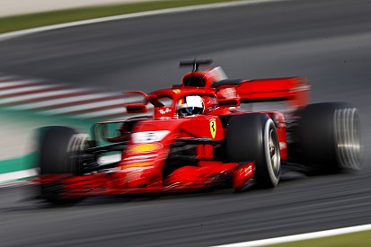 «На старых шинах было бы хуже». Феттель признал правоту Pirelli