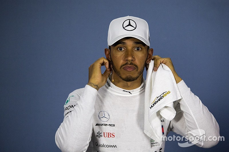 Hamilton: Vettel, önü açık olsaydı beni yakalayacaktı