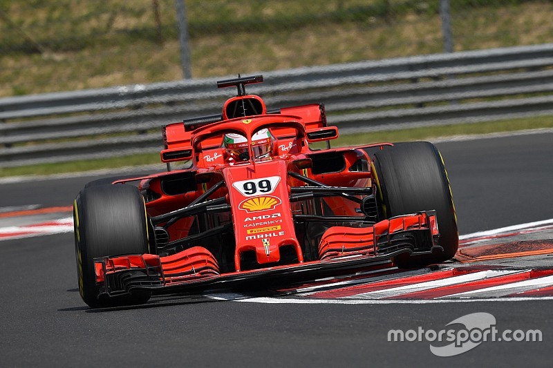 Giovinazzi bate recorde e lidera teste de terça na Hungria