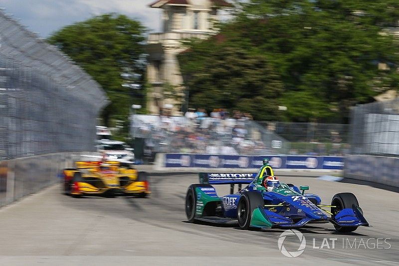 Rossi admits Detroit error but “conceding a win isn’t going to happen”