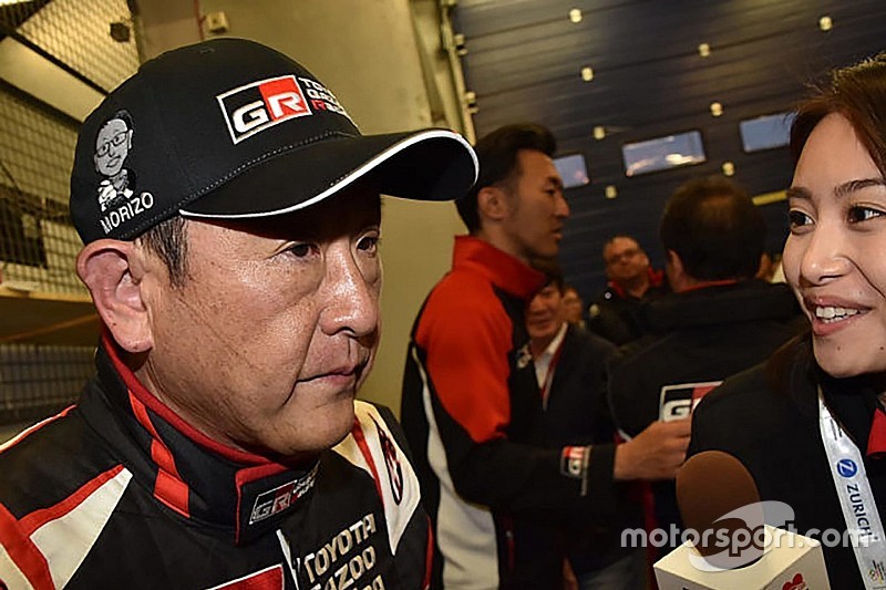 豊田章男社長がニュル24Hに登場、レクサスRCをドライブ