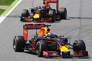 Red Bull to use Verstappen, Ricciardo in Barcelona F1 test