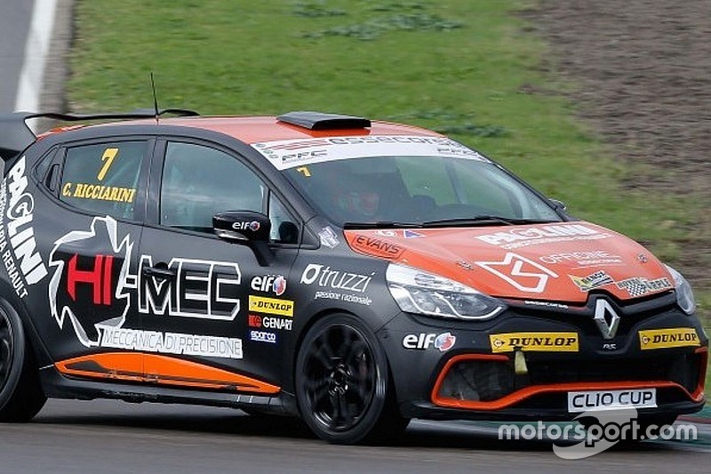 Cristian Ricciarini si laurea ad Imola campione della Clio Cup Italia