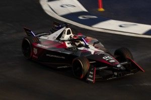 Formel E Riad: Pascal Wehrlein siegt beim 50. Formel-E-Rennen