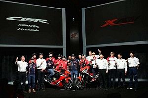 Gajser-Bobryshev, duet andalan Team HRC di MXGP 2017