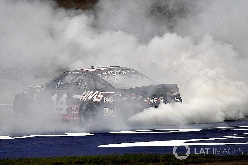Tras "cero consistencia" en 2017, Bowyer espera brillar este año