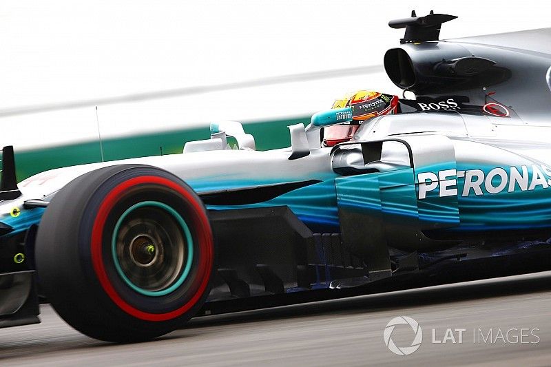 United States GP: Hamilton outpaces Verstappen in FP2