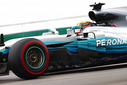 United States GP: Hamilton outpaces Verstappen in FP2
