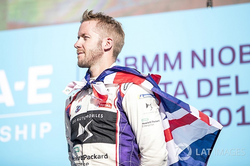 Championnats - Bird gagnant, Rosenqvist grand perdant