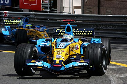 Nosztalgia videó: Alonso és a V8-as Renault Monacóból