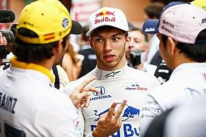 Gasly denkt niet aan Red Bull-zitje: “Sainz favoriet bij vertrek Ricciardo”