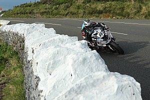 TT 2018: Dunlop mostra gli artigli in Superbike