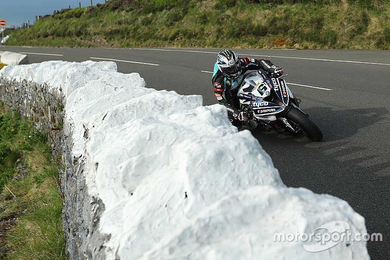Letartóztatás és száguldás: megkezdődött az Isle of Man TT