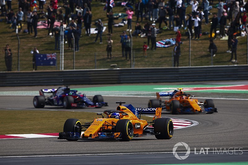 Наглядно: как замена моториста повлияла на McLaren и Toro Rosso