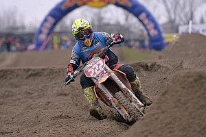 Internazionali d'Italia: Cairoli fa festa anche a Mantova, Gajser fa crac