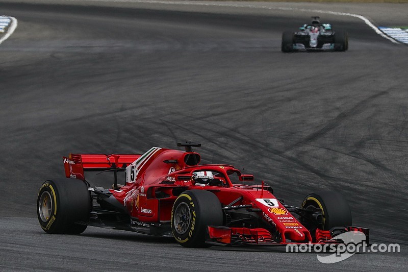 Wolff : "Plutôt prendre feu" que de ne pas rattraper le moteur Ferrari